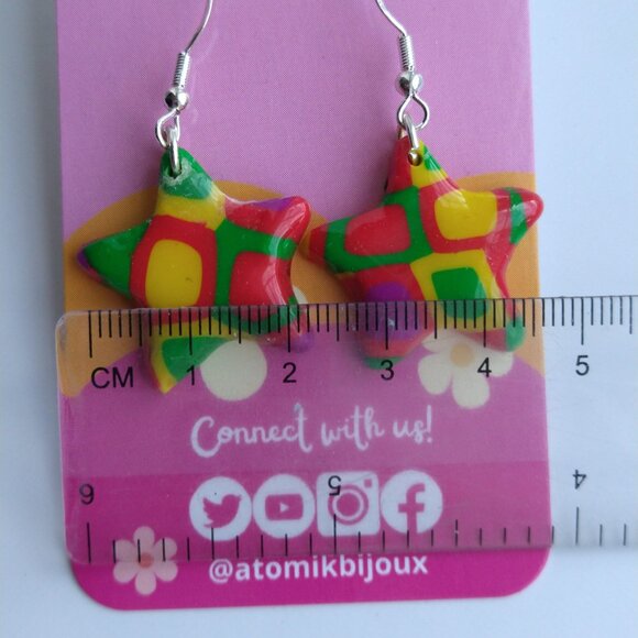Handmade pink polymer clay earrings. Boucles d'oreilles fait à la main - Picture 3 of 6
